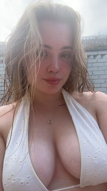 Full leaked Emsideyourmind private onlyfans photo