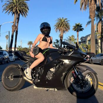 Full leaked Emsirenn page private onlyfans photo