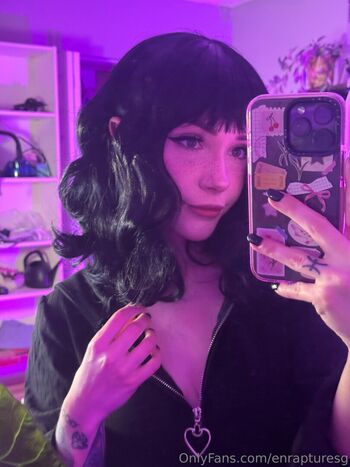 Full leaked Enrapturesg private onlyfans photo