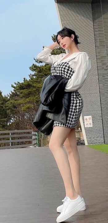 Full leaked Episode yeji private onlyfans photo