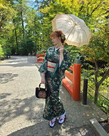 Full leaked Era akage page private onlyfans photo