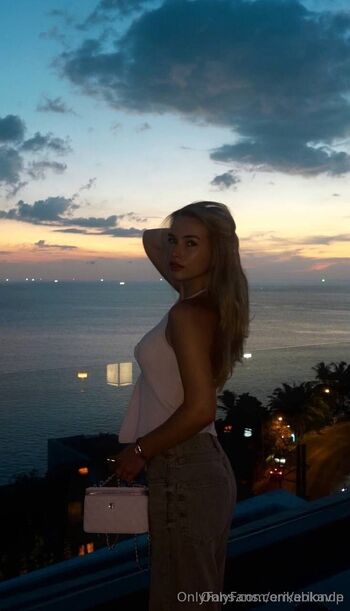 Full leaked Erikablonde private onlyfans photo