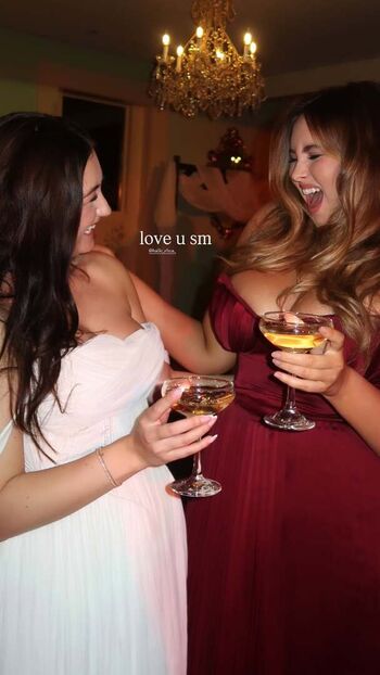 Full leaked Erinmhk page private onlyfans photo