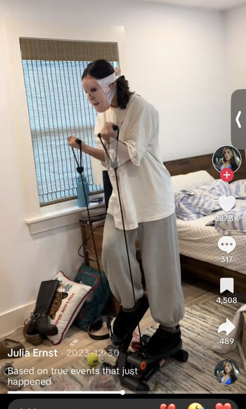 Full leaked Ernst twins private onlyfans photo