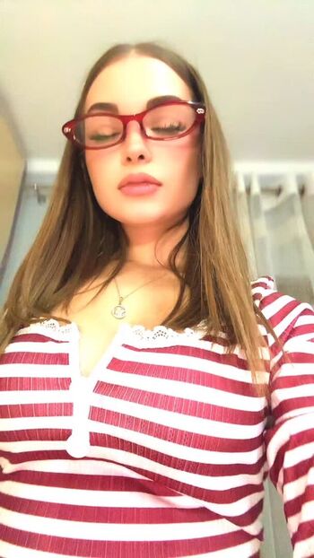 Full leaked Erta subashi page private onlyfans photo