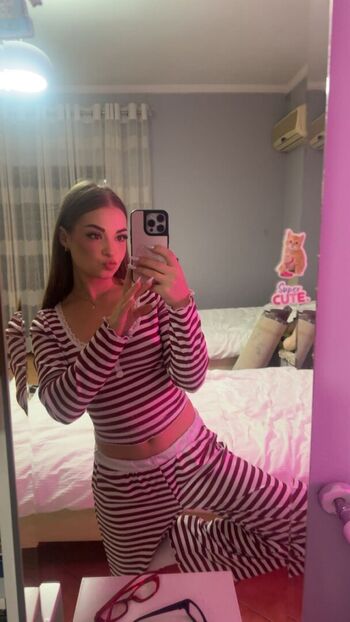 Full leaked Erta subashi page private onlyfans photo