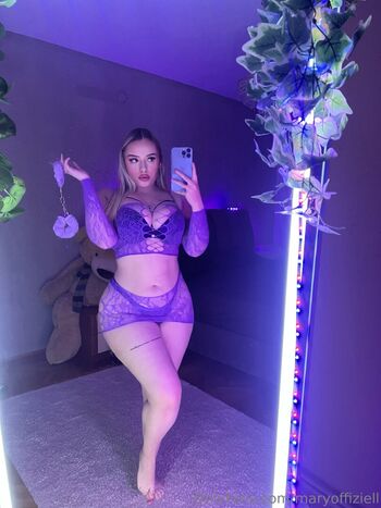 Full leaked Esistmary private onlyfans photo