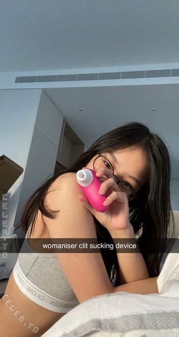 Full leaked Eskyperry page private onlyfans photo