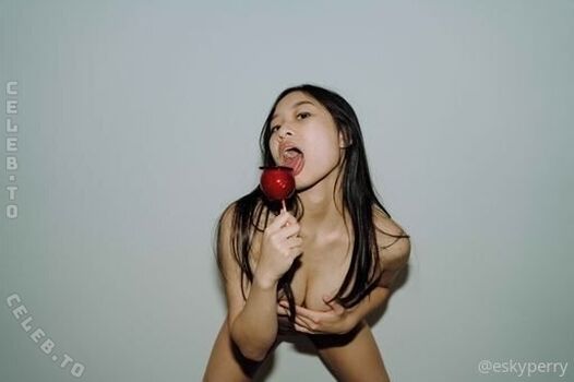 Full leaked Eskyperry private onlyfans photo