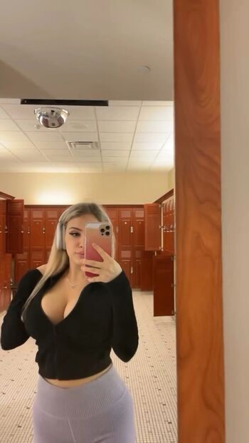 Full leaked Esvittie private onlyfans photo