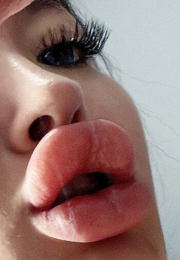 Full leaked Eva u tits private onlyfans photo