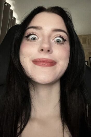 Full leaked Evalunna private onlyfans photo