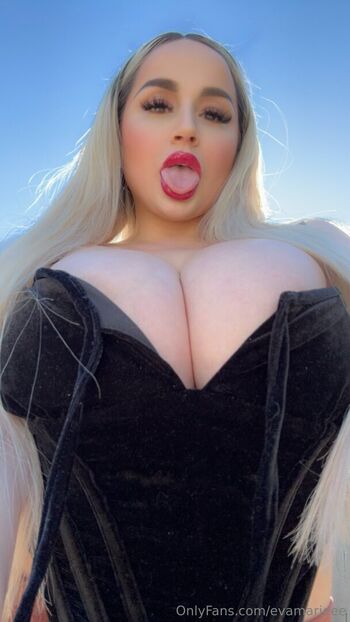 Full leaked Evamarieee private onlyfans photo