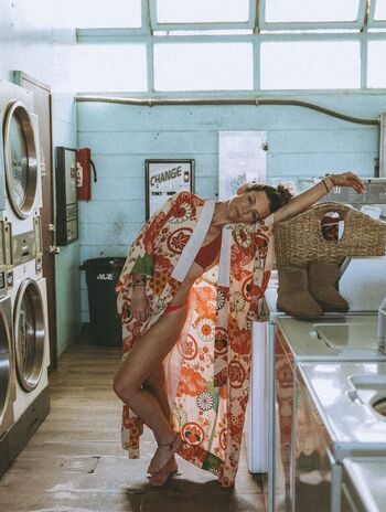 Full leaked Evangeline lilly page private onlyfans photo