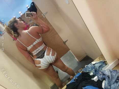 Full leaked Evanotty private onlyfans photo