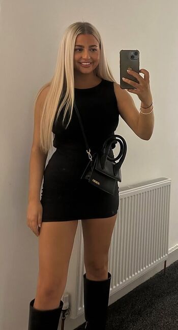 Eve Elizabeth Taylor