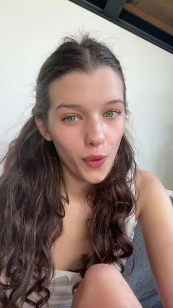 Full leaked Ever anderson private onlyfans photo