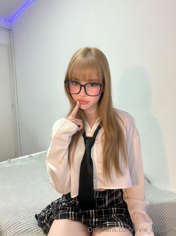 Full leaked Evie college private onlyfans photo