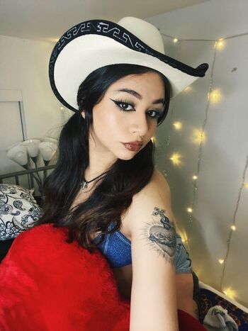 Full leaked Ewwasoto private onlyfans photo