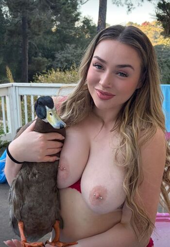 Full leaked Exclusivelyxela private onlyfans photo