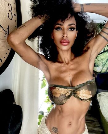 Full leaked Exoticvibegoddess private onlyfans photo