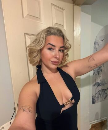 Full leaked Ezgi ergenc page private onlyfans photo