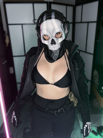 Full leaked Ezy summers cosplay page private onlyfans photo