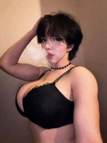 Full leaked Fily private onlyfans photo