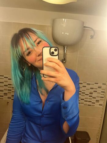 Full leaked Fmicom private onlyfans photo