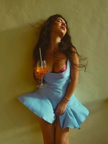 Full leaked Fainazuckerman private onlyfans photo