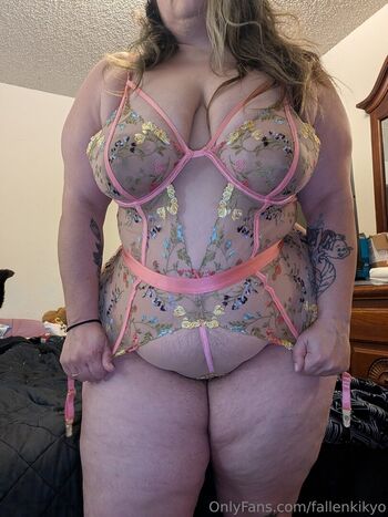 Full leaked Fallenkikyo private onlyfans photo