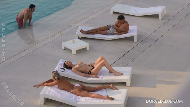 Full leaked Fanta sie page private onlyfans photo