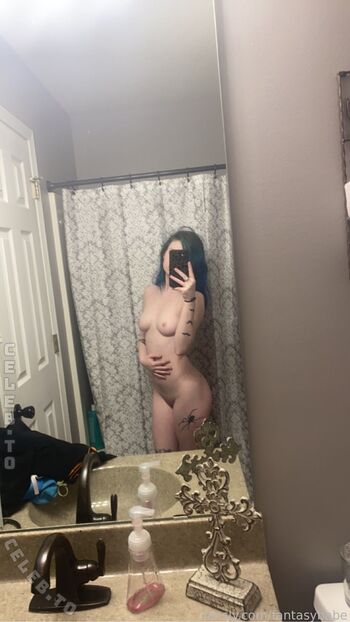 Full leaked Fantasybabe private onlyfans photo
