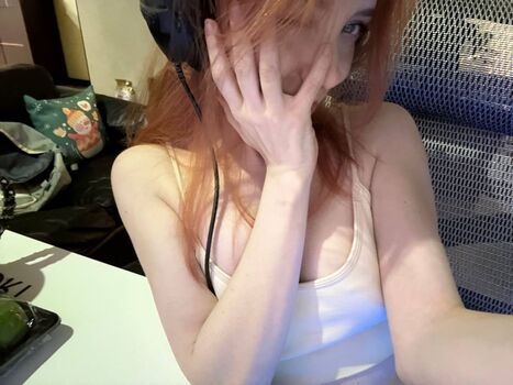 Full leaked Fasoollka private onlyfans photo