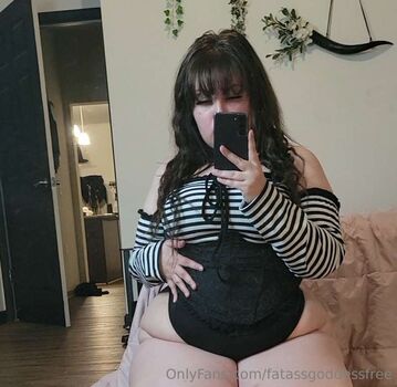 Full leaked Fat ass goddess page private onlyfans photo