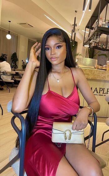 Full leaked Fatade bisola page private onlyfans photo