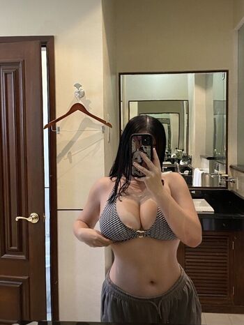 Full leaked Fatimavene private onlyfans photo
