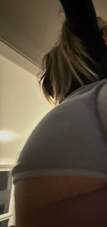 Full leaked Fayesxh private onlyfans photo