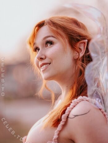 Full leaked Feedeline private onlyfans photo