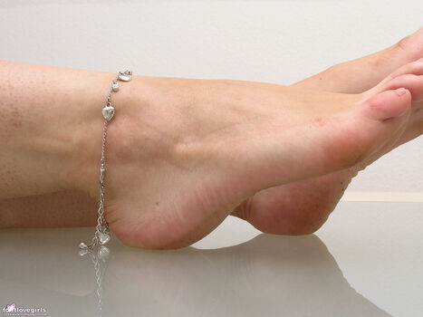 Full leaked Feet page private onlyfans photo