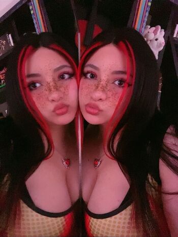 Full leaked Feezius page private onlyfans photo