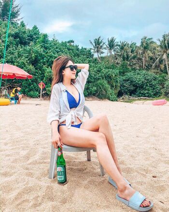 Full leaked Feifeihsieh page private onlyfans photo