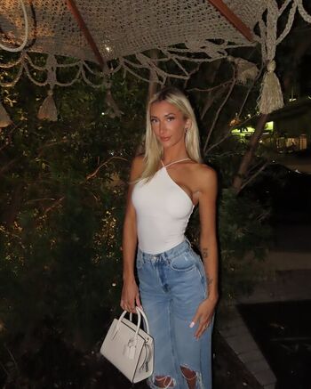 Full leaked Feliciamorina private onlyfans photo