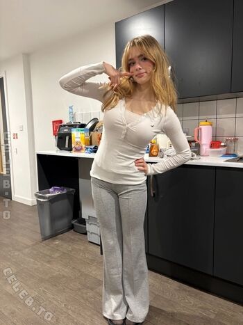 Full leaked Felinenyaa page private onlyfans photo