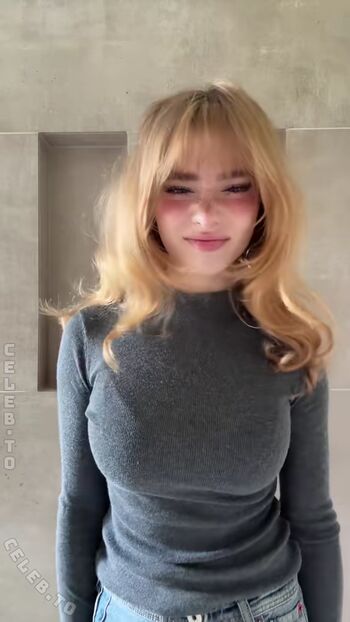 Full leaked Felinenyaa page private onlyfans photo