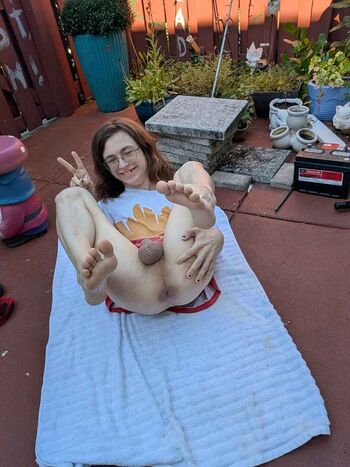 Full leaked Femboy poke private onlyfans photo