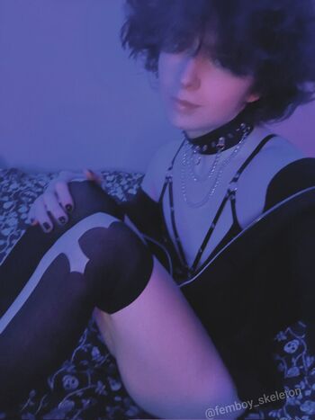 Full leaked Femboy skeleton private onlyfans photo