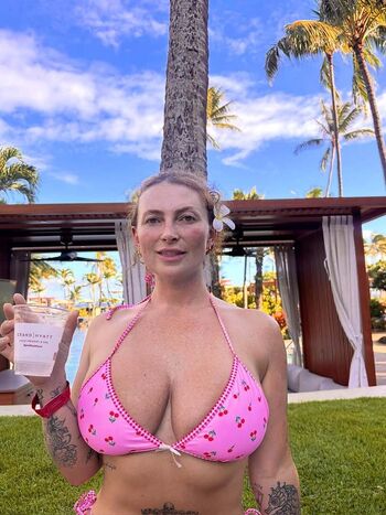 Full leaked Fergsfergsfergs private onlyfans photo