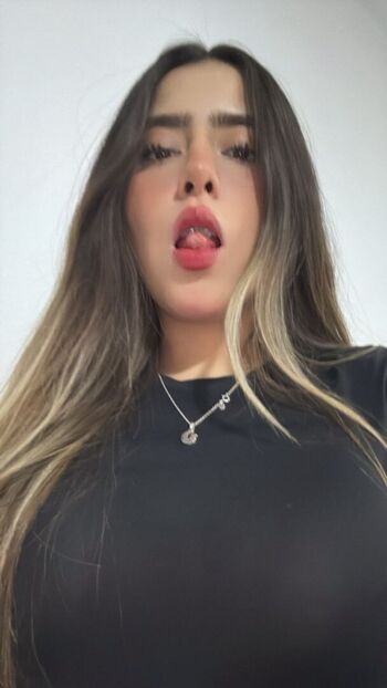 Full leaked Fernandavaal page private onlyfans photo