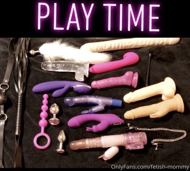 Full leaked Fetish mommy private onlyfans photo